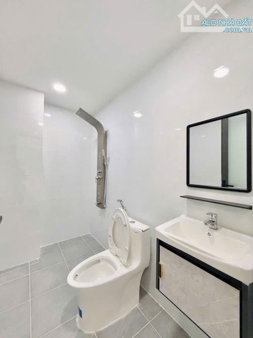 NHÀ ĐẸP ĐƯỜNG LÊ ĐỨC THỌ, P17, Gò Vấp. DT: 50M2 (4x12) 4 tầng GIÁ CHỈ 6.05 TỶ - 9
