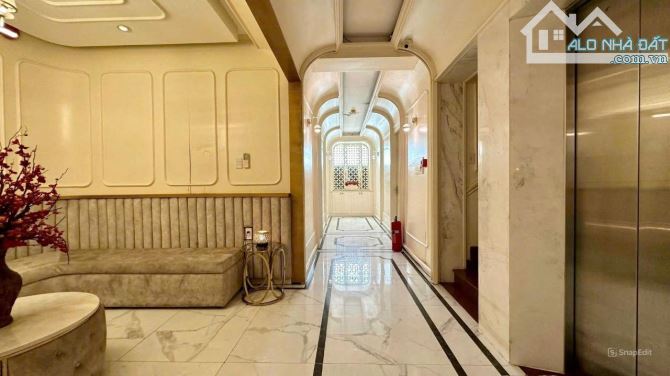 Bán tòa nhà 4 lầu khu dân cư D2D, Thống Nhất, Biên Hòa, 160m2, giá 23 tỷ.