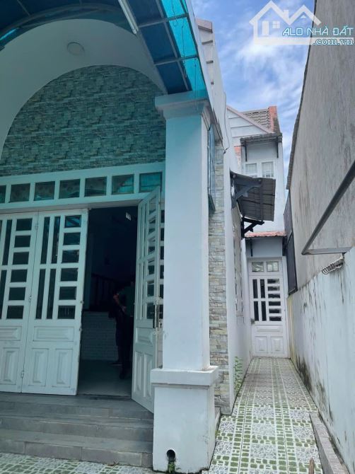 Chính chủ gửi bán nhà đường ô tô gần KDC Tân Phong, Biên Hoà 75m2 giá 3.3 tỷ