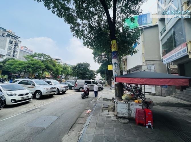BÁN NHÀ MẶT PHỐ TRẦN KHÁT CHÂN,42M,6 TẦNG,MT 4,5M,GIÁ 18TỶ.
