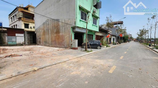 CỰC HIẾM 120M2 ĐƯỜNG 10M ĐỐI DIỆN KHU ĐẤU GIÁ THIẾT ỨNG, VÂN HÀ.