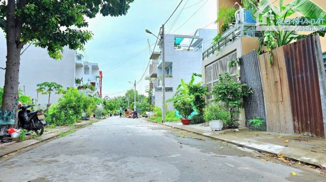 Bán 60m Đất thổ cư hẻm xe hơi 8m đường Gò Cát giao Nguyễn Duy Trinh Quận 9