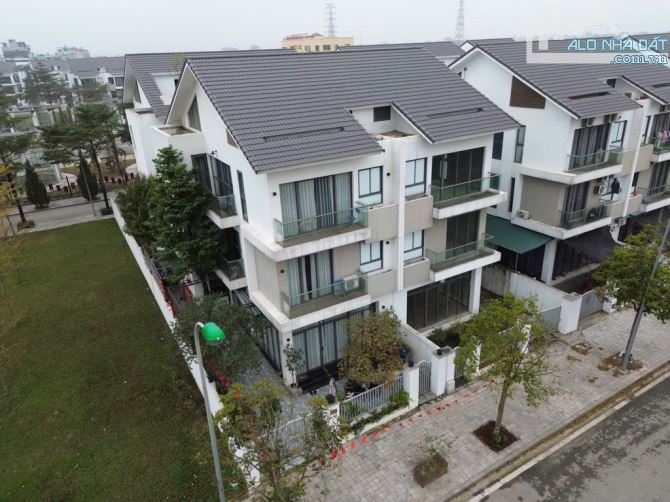 Biệt Thự Dương Nội Hà đông - Sát Công viên - Nội thất sang trọng - Đẳng cấp sống