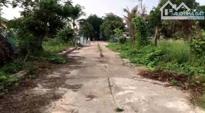 Căn nhà và đất 9750m đường Gành Dầu Phú Quốc Kiên Giang cho thuê 95 triệu tháng phân lô ki