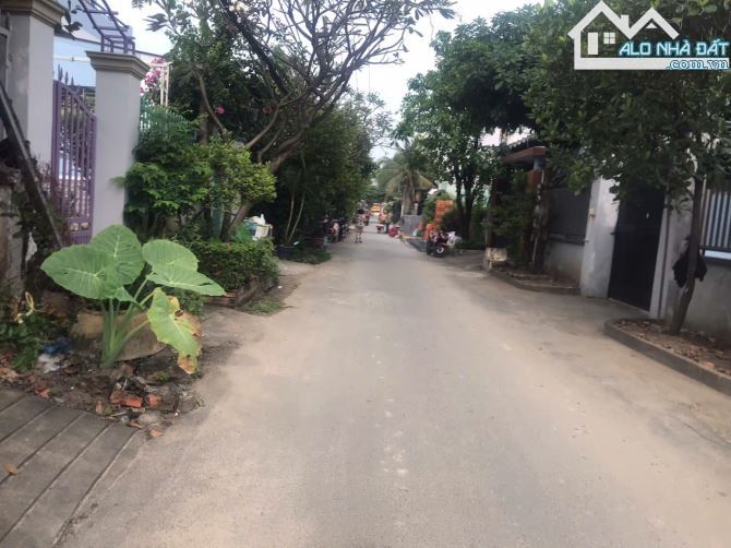 Bán đất MT đường Thạnh Xuân 47, DT: 4x30m, giá 4.95 tỷ / lô