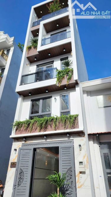 Tên Lữa NHÀ 5 TẦNG HẺM XE HƠI 4 X 16 CHỈ 7 TỶ
