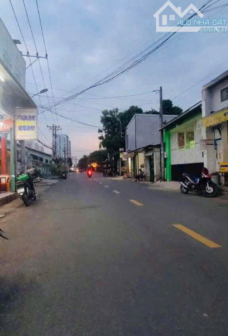 MẶT TIỀN KINH DOANH KHỦNG 270M2 (5.7MX47M) - NGAY CHỢ CÂY SỘP PHƯỜNG ĐÔNG HƯNG THUẬN Q12