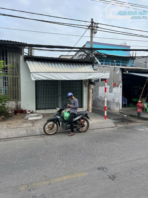 Bán đất 118m2 mặt tiền Lưu Hữu Phước quận 8, (4.5 x 26m), chỉ 5.7 tỷ - 2