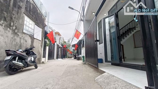 NHÀ KIỆT 5M. Hoàng Văn Thái, mới 100%