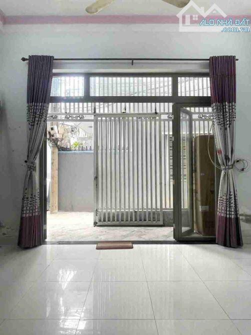 Nhà trung tâm, gần đại học duy tân, mát quanh năm, phan thanh, gần công viên