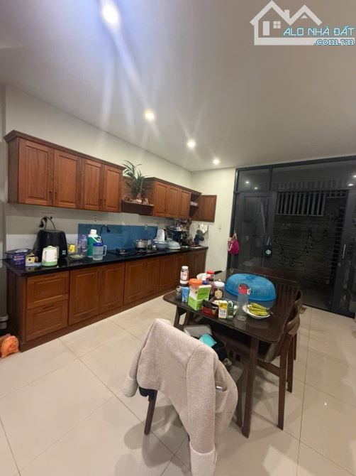 Bán Gấp Nhà 3 Tầng 3PN, Full Nội Thất, Mặt Tiền An Thượng Giá Rẻ