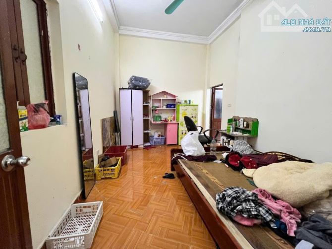 BÁN NHÀ LĨNH NAM – NGÕ THÔNG RỘNG - Ô TÔ TRÁNH - MT 6M – 106M2 – 12.5 TỶ