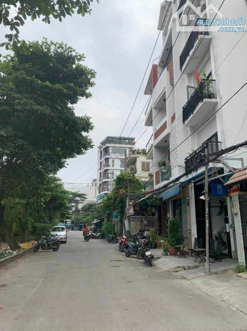 SIÊU PHẨM 51 CĂN HỘ DỊCH VỤ - FULL NỘI THẤT - DOANH THU 200TR/THÁNG Q.BÌNH THẠNH