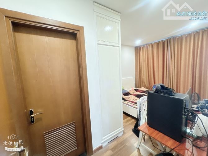 CẦN BÁN NHÀ ĐẸP , TT PHƯƠNG MAI , ĐỐNG ĐA, 60M2, T3, 4.65 TỶ.