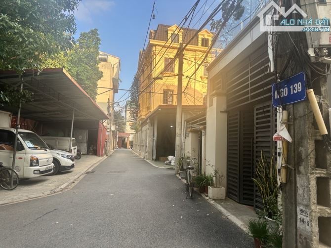 Siêu hiếm, bán đất Kiêu Kỵ Gia Lâm, 60m- 3.x tỷ thương lượng - ngõ thông - ô tô nhỏ vào đấ
