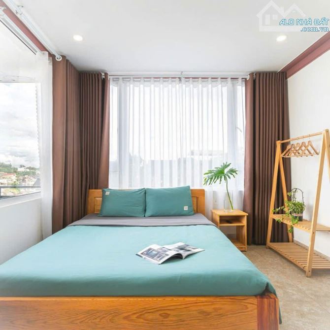 KHÁCH SẠN 450M2 NGANG 16M MẶT TIỀN TRUNG TÂM PHƯỜNG 8, GẦN NGÃ 5 ĐẠI HỌC