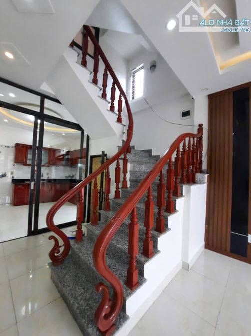 Chính chủ gửi  Bán nhà 3,5 tầng độc lập, Kiều Sơn-Hải An - Hải phòng