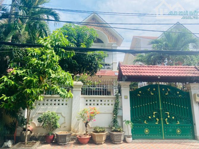 Địa chỉ: MT Ngô Quang Huy, Thảo Điền, Quận 2, Tp. Thủ Đức. - Diện tích: 9x22.5CN:171m2