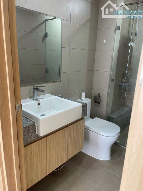 Chung cư Melody, 869 Âu cơ,Tân Phú: 68m2,2p ngủ,2wc giá 13tr/th