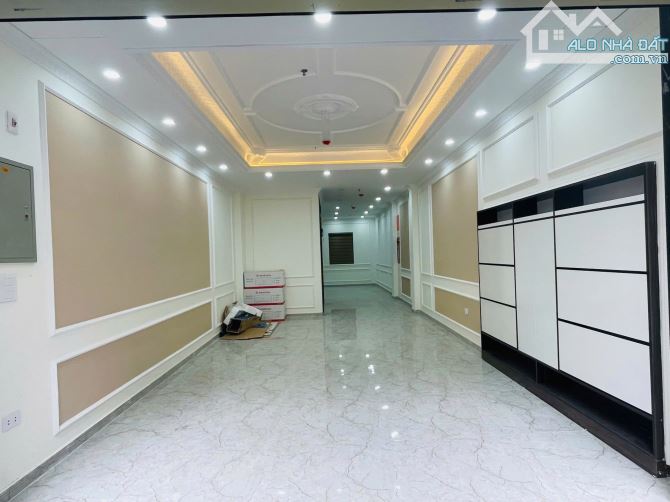 Nhà cực đẹp 68m2x8T thang máy. Phân lô, Ôtô vào, KĐT Ciputra phố Võ Chí Công, Phú Thượng.