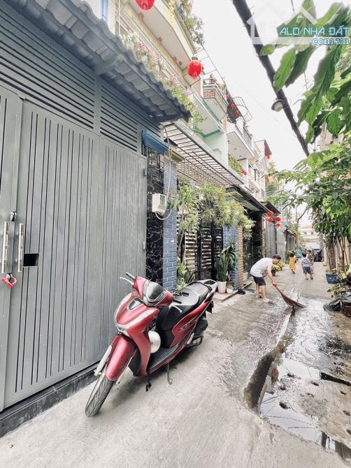 Gò Vấp-Nhà mới tinh, 55m2, 3 tầng 4PN 3WC sân phơi, Lê Đức Thọ, P16, giá chỉ 5.8 tỷ