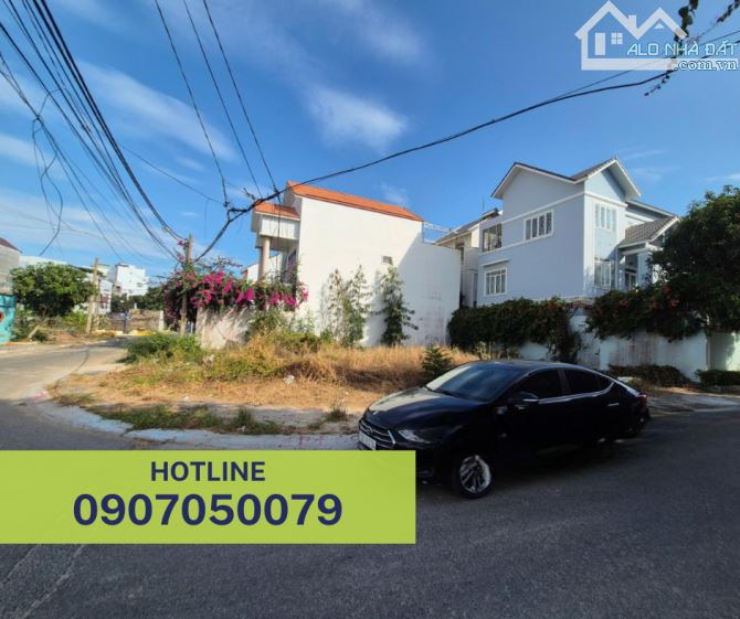 ĐẤT LÔ GÓC KHU BIỆT THỰ PHƯƠNG NAM PHƯỜNG 8 VŨNG TÀU DT 147M2 (8x20) CÁCH BIỂN 200M