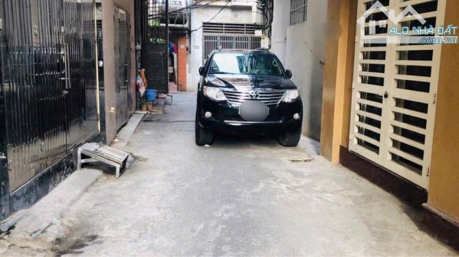 Bán nhà Lê Quang Đạo, ô tô đỗ cửa,ngõ thông các ngả ,tiện ích gập tràn 35m² 5 tầng 7.5 tỷ