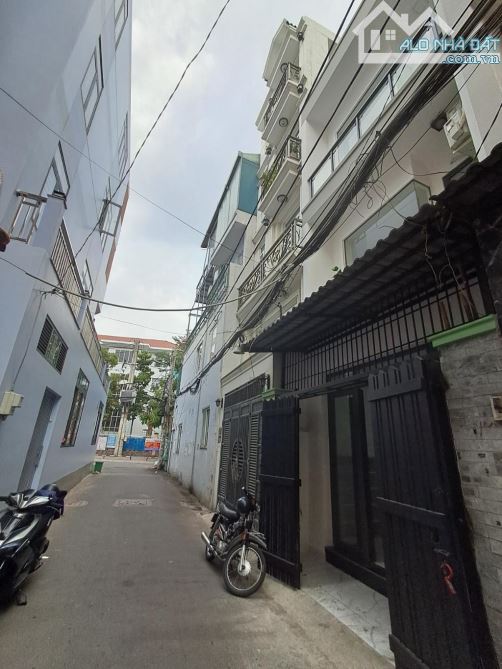 HẺM 5M GẦN MT TÂN SƠN NGAY BÙI QUANG LÀ 3LẦU 4PN 4X13 Ở NGAY 6X