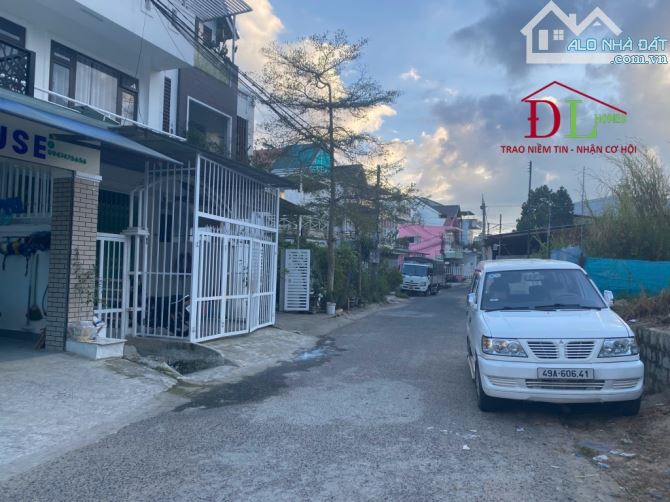 Bán nhà khu Thái Lâm Nguyễn Trung Trực Đà Lạt đường nhựa oto 147m2 giá 3,7 tỷ - 1