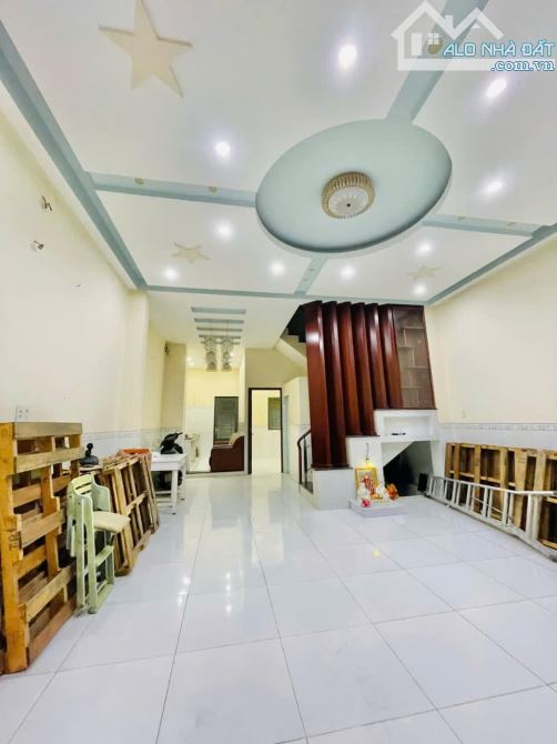 Nhà 4 tầng, hẻm 8m gần C/c Sơn Kỳ thông Lê Trọng Tấn, 6.95 tỷ - 1