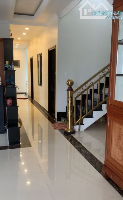 Cho thuê nhà Nguyên Căn mặt tiền Trường Chinh 10m ngang 2 diện tttp Quảng Ngãi - 1