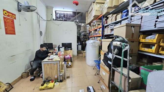 Bán nhà phân lô Đầm Trấu, vỉa hè rộng, oto chạy vòng quanh, giá 23.2tỷ - 1