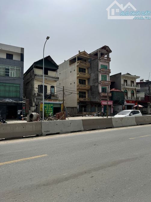 BÁN ĐẤT TỔ 16 THỊ TRẤN ĐÔNG ANH MẶT ĐƯỜNG QUỐC LỘ 3 - KINH DOANH SẦM UẤT-GẦN BẾN XE - 1
