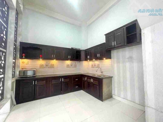 Nhà trung tâm, gần đại học duy tân, mát quanh năm, phan thanh, gần công viên - 1