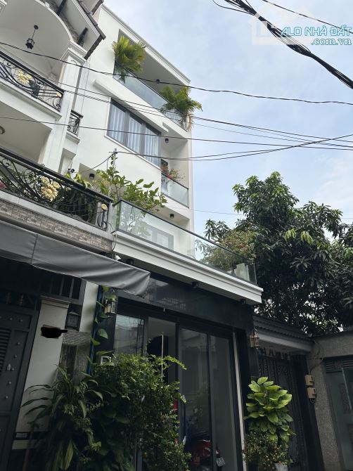 GẦN UBND Quận (Vincom Plaza), DIỆN TÍCH 85M2*3Tầng - giáp các quận trung tâm - chủ gấp bán - 1