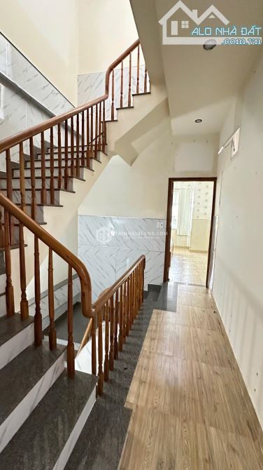 BÁN NHÀ 1T2L_HẺM ÔTÔ THẲNG VÀO GẦN_ĐƯỜNG LƯƠNG VĂN CAN_PHƯỜNG 2_VŨNG TÀU_GIÁ 7,3T - 1