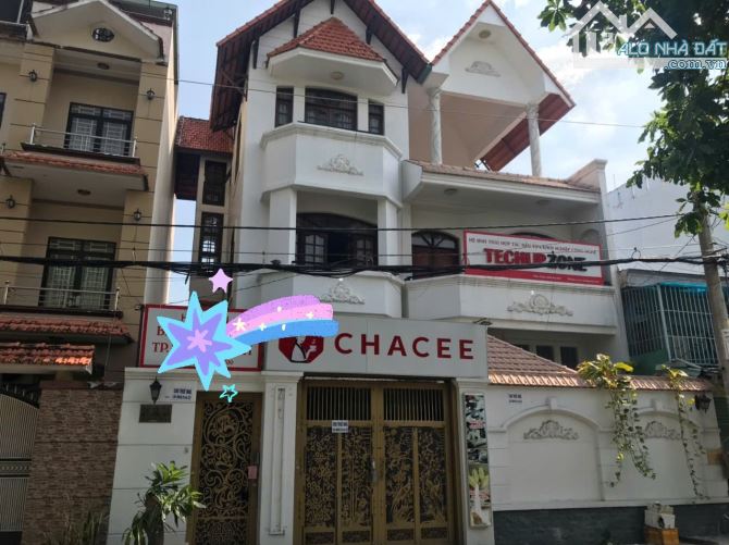 Bán Biệt Thự siêu đẹp, Mặt Tiền Đông Hưng Thuận 17, 235m2 ,4 Tầng ngang 12m , Đường 10m T, - 1