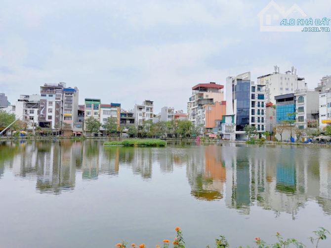 DUY NHẤT, mặt hồ Đội Cấn, KD ô tô tránh trước nhà, 10m ra mặt phố, DT 50m2, MT 4m, 18 tỷ - 1