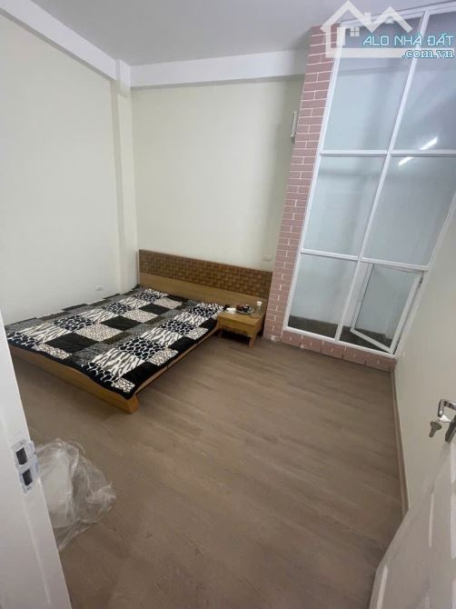 Nhà Thụy Phương - gần phố - ô tô nhỏ đỗ cổng - tương lai ngon lành - hiếm - rẻ - 5,5 tỷ - 1