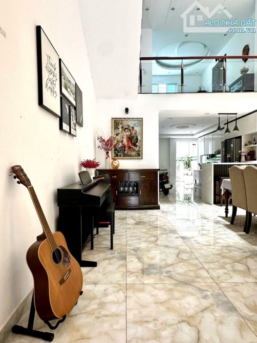 Bán nhà 105m2 (5x21) , nhà 5 tầng full nội thất, KDC cao cấp ,xe hơi ngủ trong nhà, 8.9 tỷ - 1