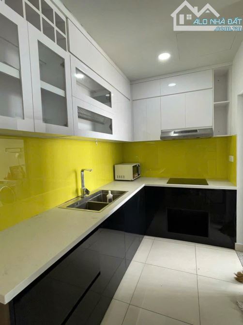Chung cư Melody, 869 Âu cơ,Tân Phú: 68m2,2p ngủ,2wc giá 13tr/th - 1