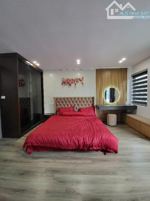 GIÁ MỀM CÓ 102, NHÀ MỚI LÔ GÓC, GARA, TM, KD, NỘI THẤT TIỀN TỶ. BÁN NHÀ PHÚC ĐỒNG LB - 1