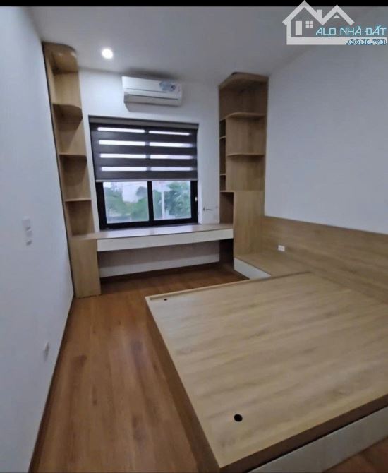 B.Á.N NHÀ THỊ TRẤN ĐAN PHƯỢNG , PHÂN LÔ, Ô TÔ TRÁNH , Ở RẤT SƯỚNG   82M2, 12 TỶ 9 - 1