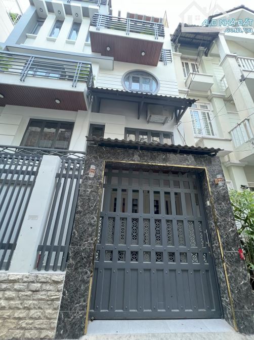 Bán Nhà Thích Quảng Đức - Ngã Tư Phú Nhuận - HXH - Ngang 7.3m - 1