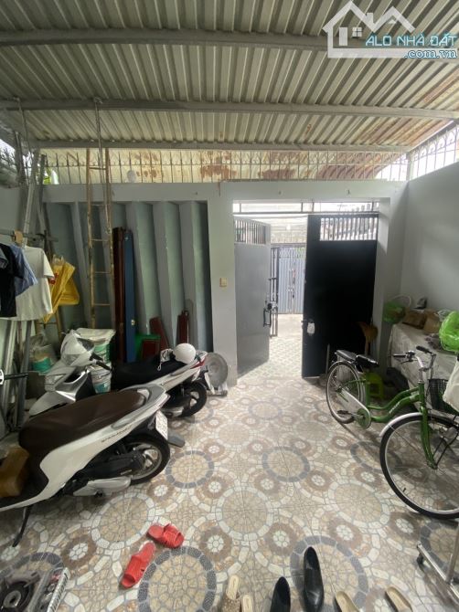Nhà Bạch Đằng - p 15 - 70m2 -2 tầng - 4 PN -4 Toilet - dòng tiền 17tr/tháng - sổ nở hậu -5 - 1