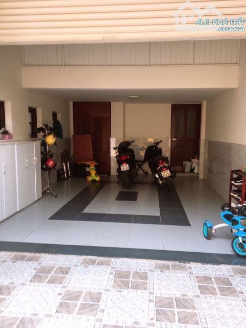 Bán Biệt Thự siêu đẹp, Mặt Tiền Đông Hưng Thuận 17, 235m2 ,4 Tầng ngang 12m , Đường 10m T, - 12