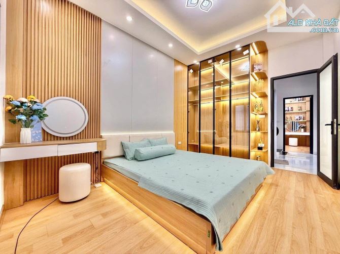 Siêu Phẩm 7 Tầng Thang Máy – Xuân La Tây Hồ – 9.1 Tỷ, 40M², Ô Tô 3 Bước - 2
