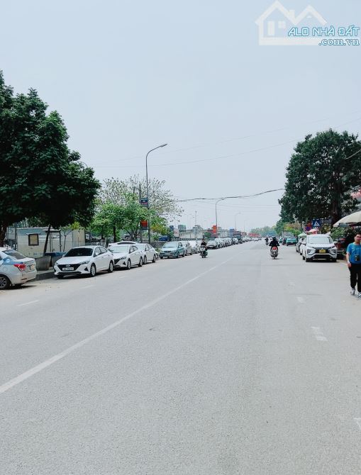BÁNN HOA HẬU VÍP KINH DOANH SẦM UẤT ĐƯỜNG THÔNG Ô TÔ TRÁNH 198M KIM CHUNG ZÁ RẺ - 2