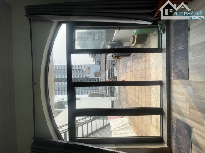 tổng giảm 1.3tỉ giá quá tốt ko có căn thứ 2 nhà 3tầng dt 5*20m nở hậu tài lộc - 2
