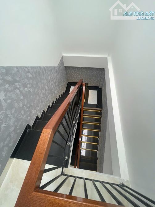 🏡 BÁN NHÀ PHỐ 3 TẦNG - LÔ GÓC - TRỤC PHAN THANH - TRUNG TÂM ĐÀ NẴNG - 2